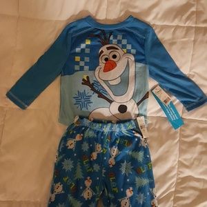 Olaf 2 piece pajama set
